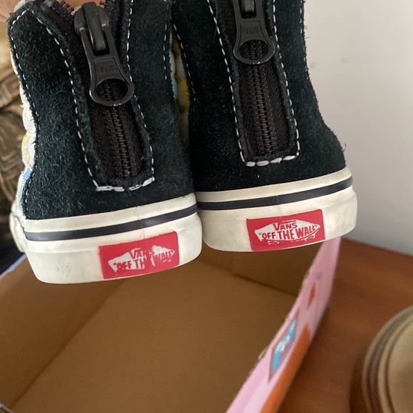 Vans the Simpsons hightop toddler shoes - Picture 5 of 8